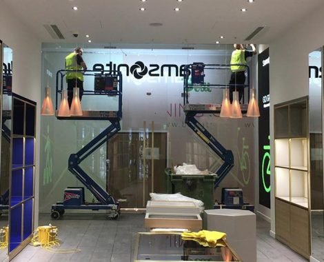 Installing Samsonite Westfield Center